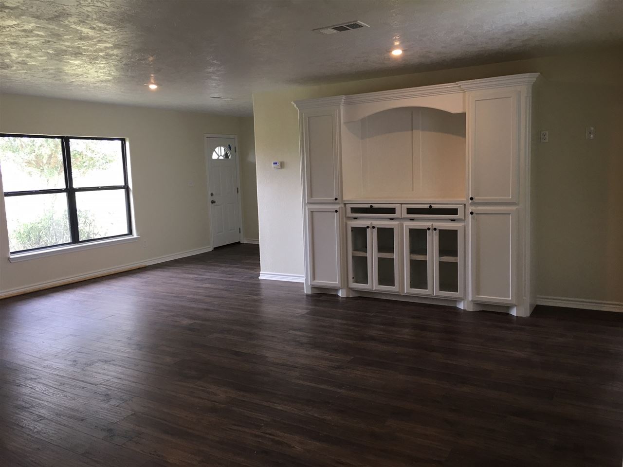2200 Cox St, Port Arthur, TX 77640