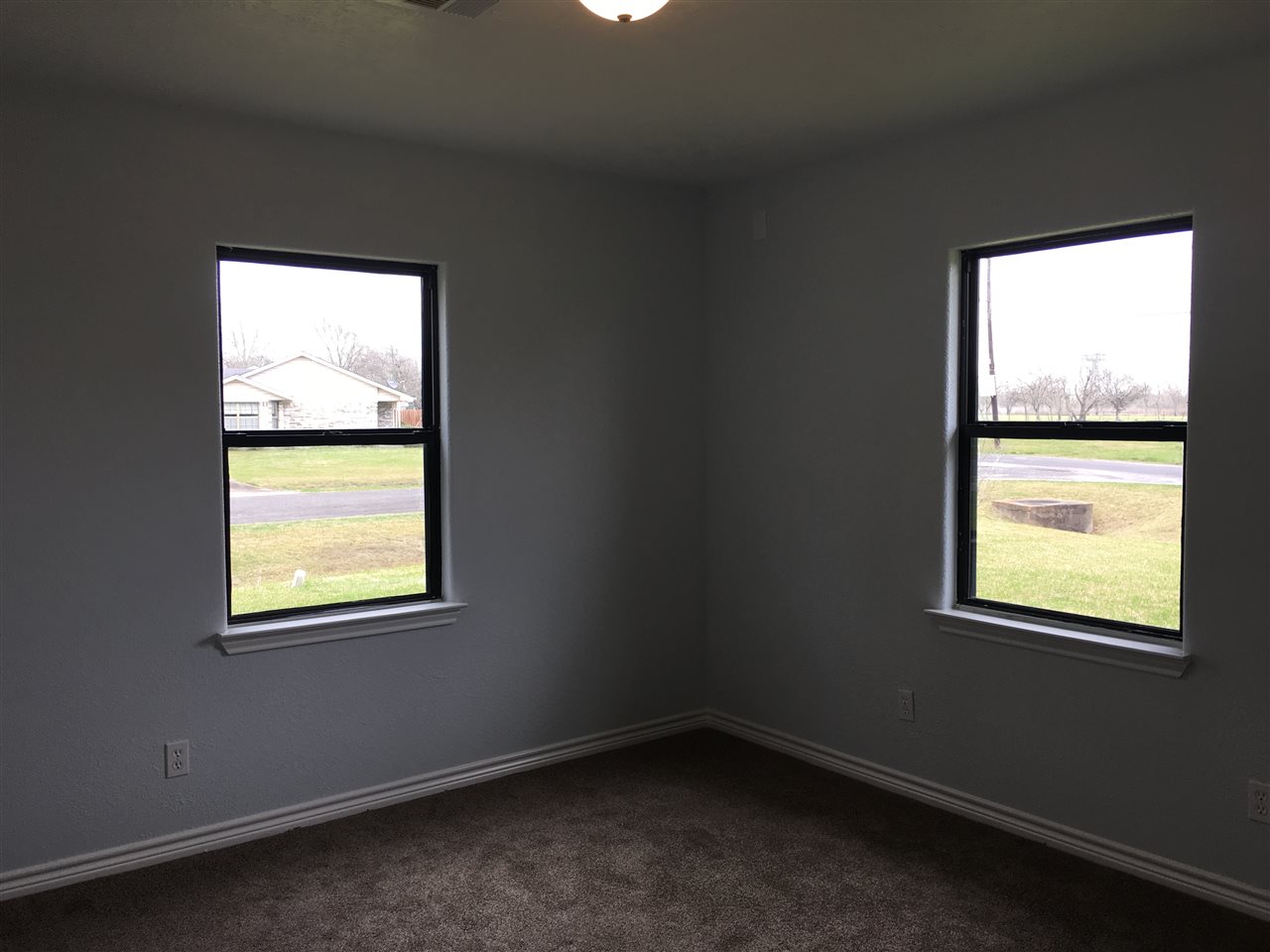 2200 Cox St, Port Arthur, TX 77640