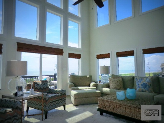 1349 Emerald Drive, Crystal Beach, TX 77650
