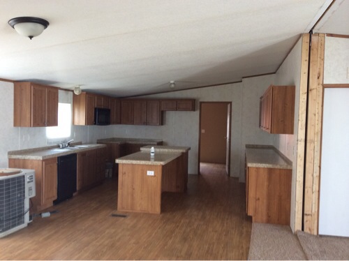 513 N LHS Dr