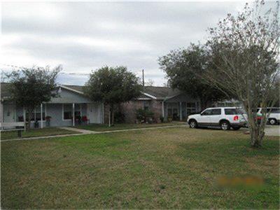 880 HWY 105, Sour Lake, TX 77659