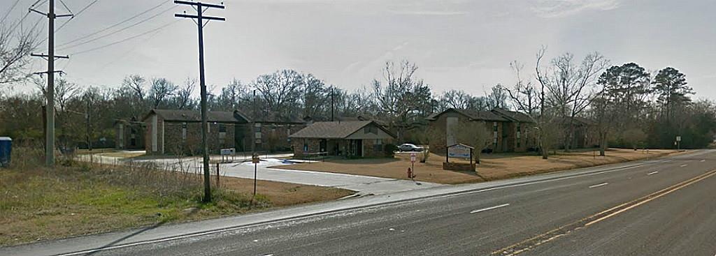 865 HWY 105, Sour Lake, TX 77659