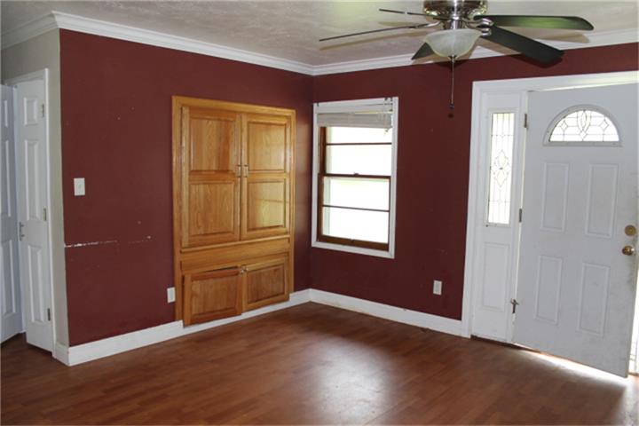 2685 Evangeline Drive, Vidor, TX 77662