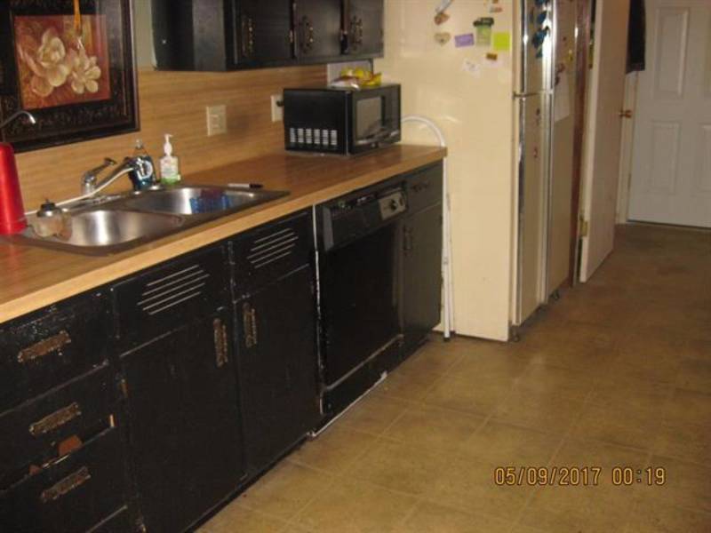 825 E. TRAM, Vidor, TX 77662