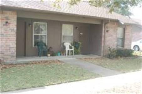 218 W Magnolia, Winnie, TX 77665