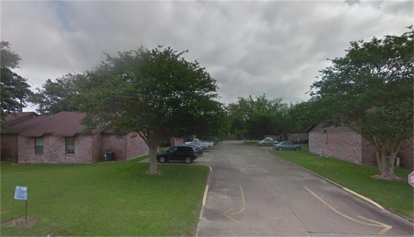 218 W Magnolia, Winnie, TX 77665