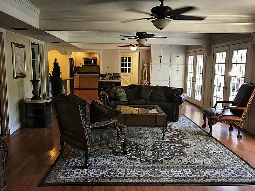5990 Tangledahl, Beaumont, TX 77706