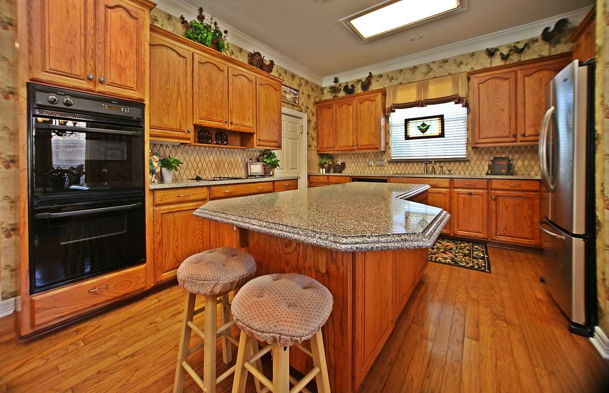 6050 Chatom Trace, Beaumont, TX 77706