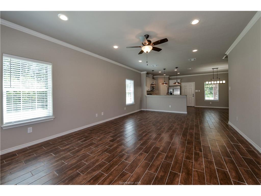 2302-07 Lorito Circle, Bryan, TX 77807