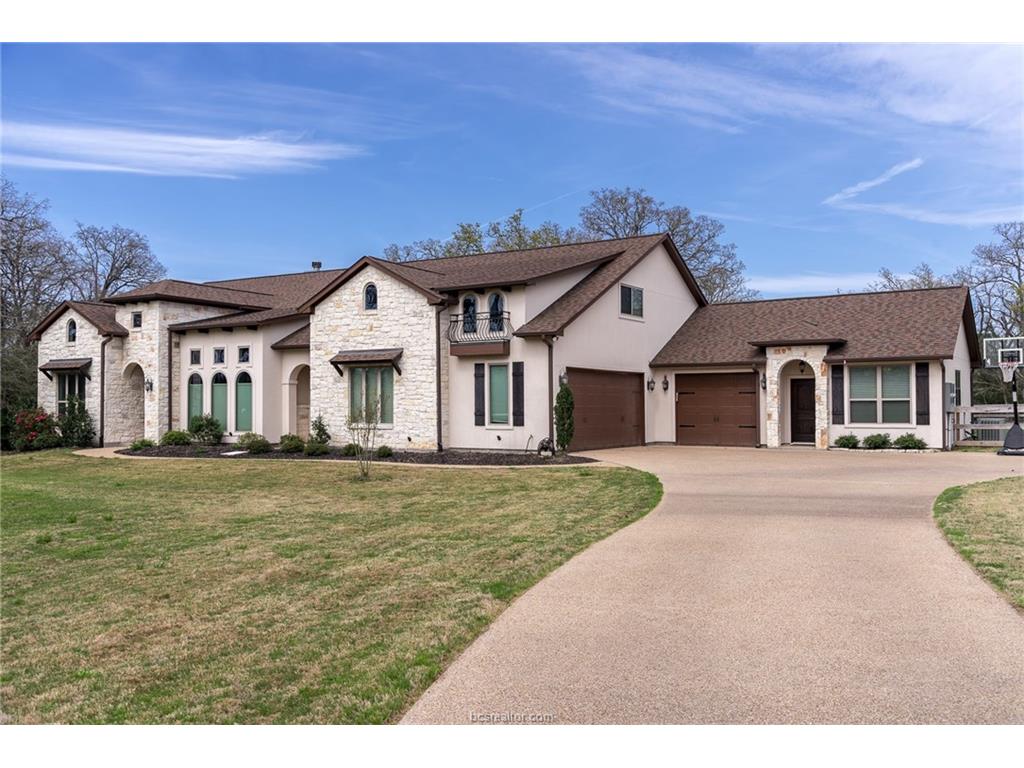 8722 Green Branch Loop, Bryan, TX 77808