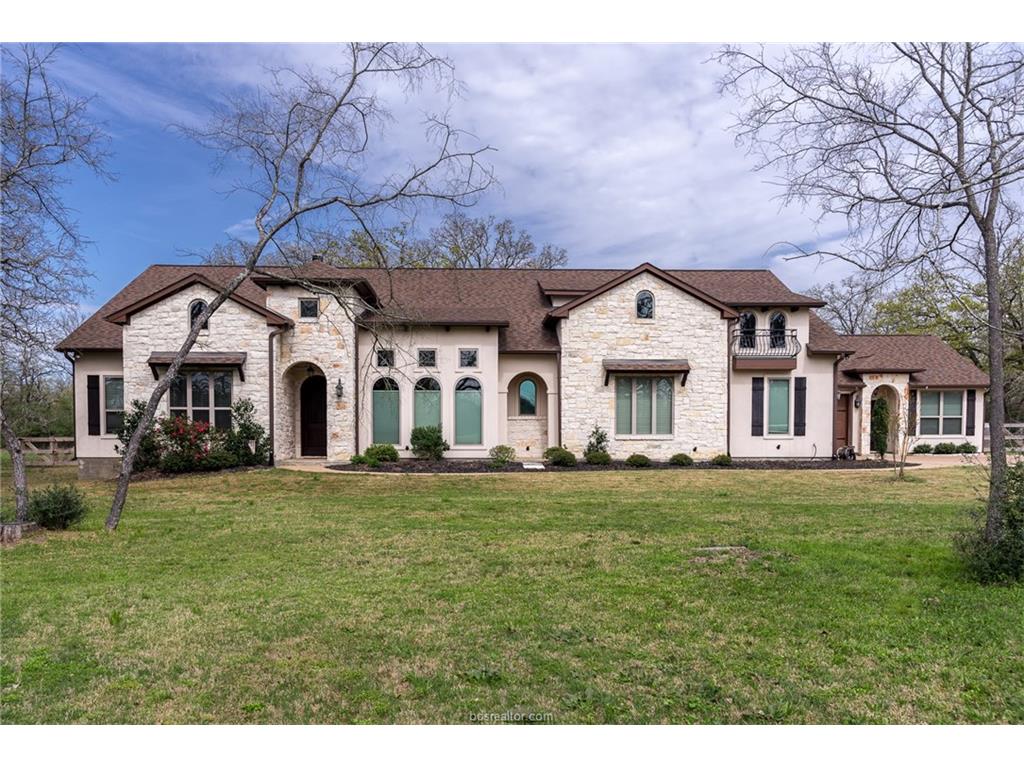 8722 Green Branch Loop, Bryan, TX 77808