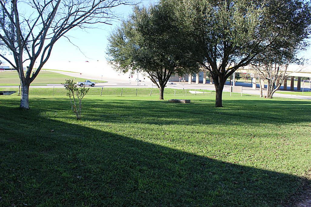 2430 Highway 290, Brenham, TX 77833
