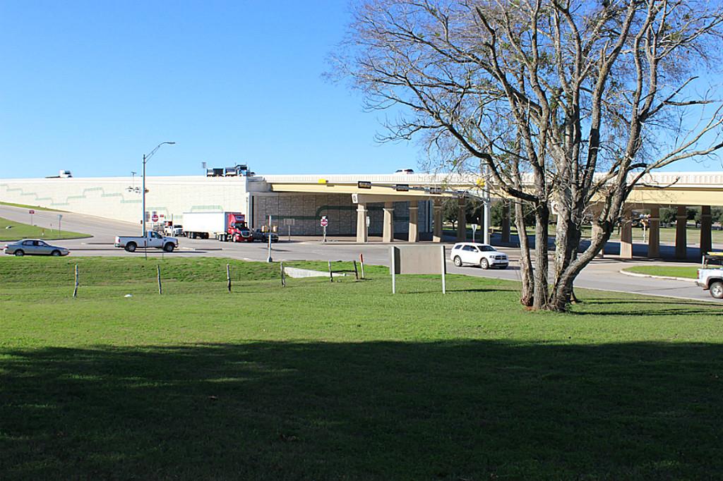 2430 Highway 290, Brenham, TX 77833