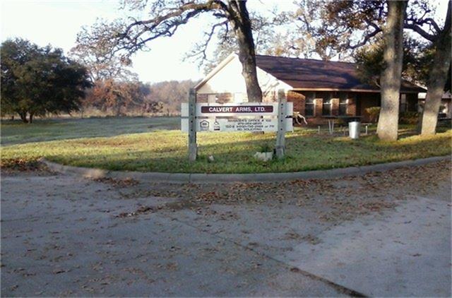 705 W Mitchell, Calvert, TX 77837