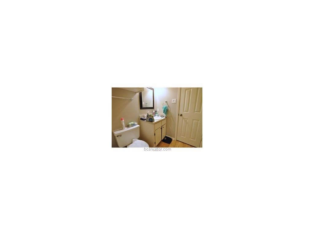 2401 Bandera Drive, College Station, TX 77840