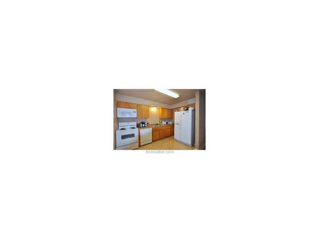 200 LINCOLN D, College Station, TX 77840