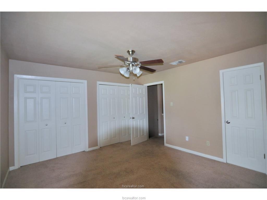 200 LINCOLN D, College Station, TX 77840