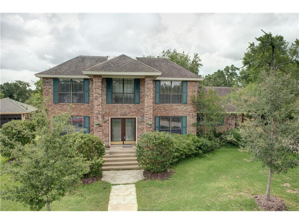 2204 Bent Oak Street, College Station, TX 77845