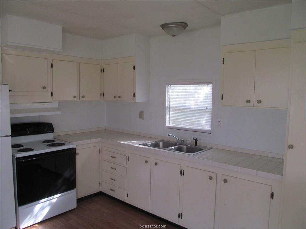 3164 Norton Lane, College Station, TX 77845