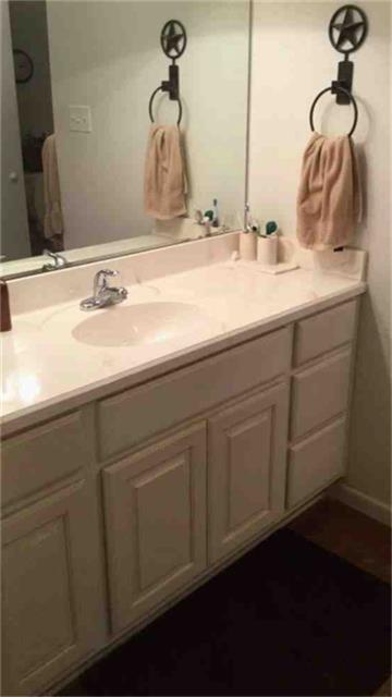 10150 Edge School House Road, Hearne, TX 77859