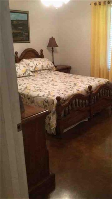 10150 Edge School House Road, Hearne, TX 77859