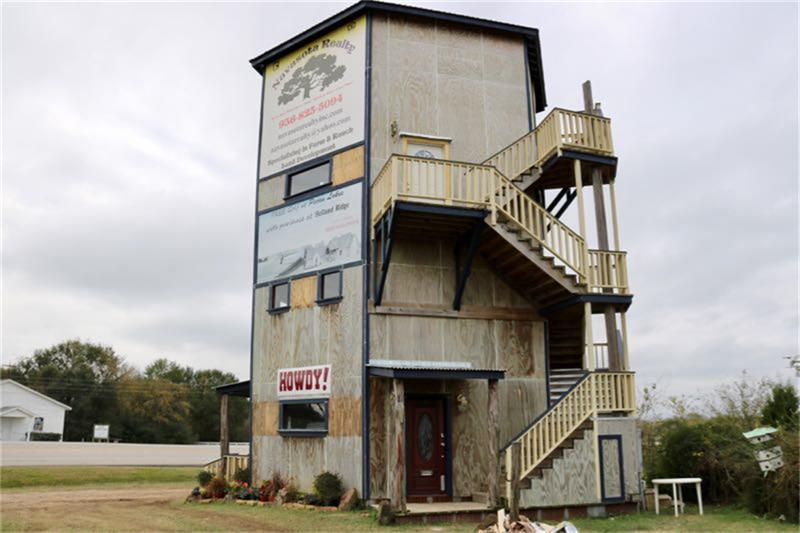 6747 E HWY 105, Navasota, TX 77868