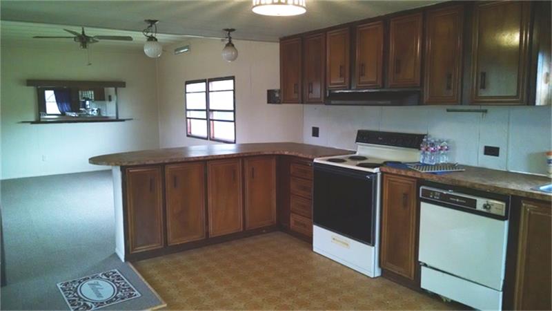 400 Rocky Falls, Somerville, TX 77879