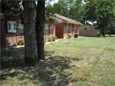 785 3rd Street, Somerville, TX 77879