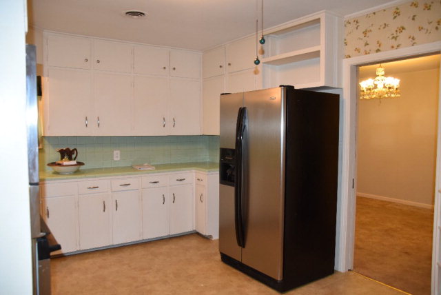 1907 E Virginia, Victoria, TX 77901