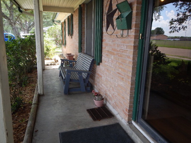 1305 Love St, Victoria, TX 77901