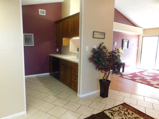 114 Cabana, Victoria, TX 77901