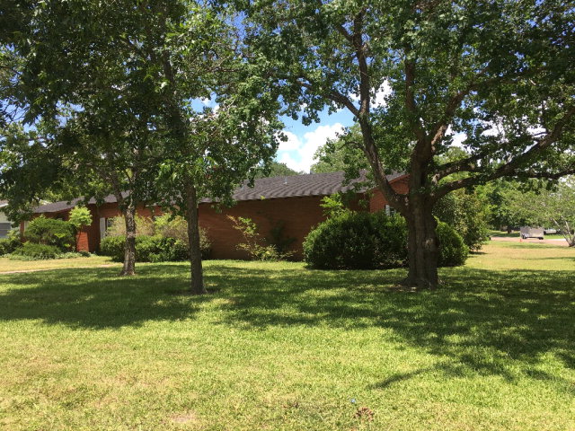 3002 Bluebonnet, Victoria, TX 77901