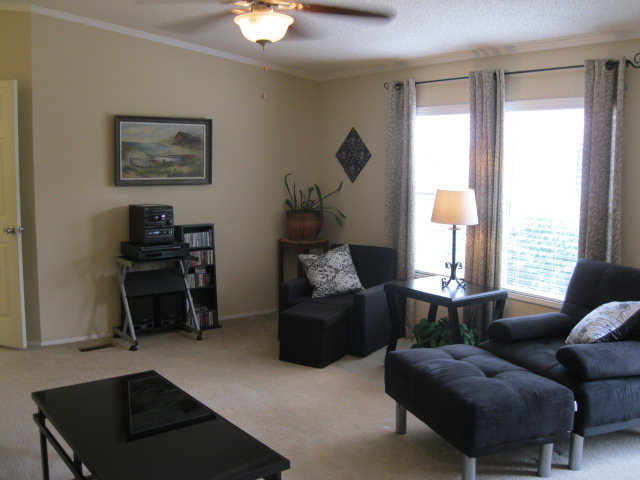 905 E Mesquite, Victoria, TX 77901