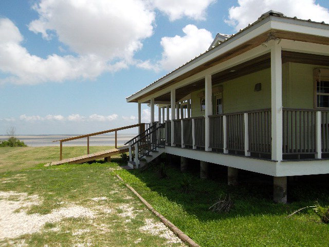 403 Bay Street, Austwell, TX 77950