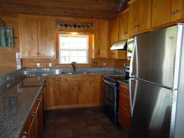 403 Bay Street, Austwell, TX 77950