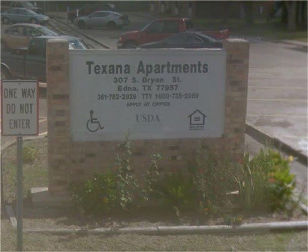307 S Bryan, Edna, TX 77957