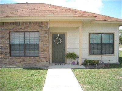 506 S Burke Street, Goliad, TX 77963