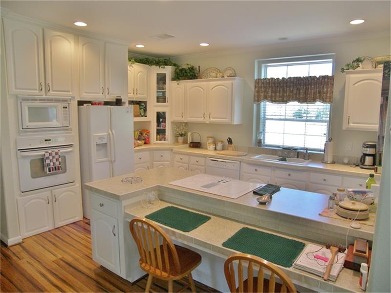 0000 Private Road 1042, Hallettsville, TX 77964