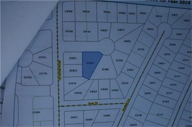 323 Flounder Ln, Port Lavaca, TX 77979