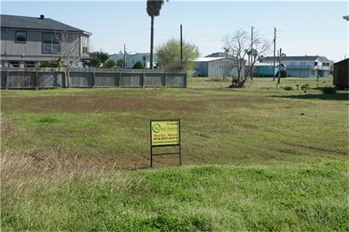 325 Flounder Lane, Port Lavaca, TX 77979