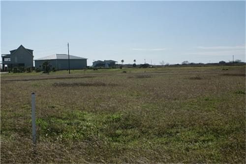 323 Flounder Lane, Port Lavaca, TX 77979