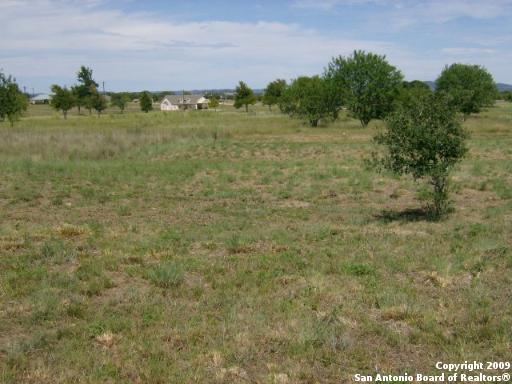 LOT 26 & 20N VALLEY OAK DR., Bandera, TX 78003
