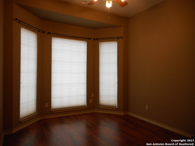 152 Creekwood, Bandera, TX 78003