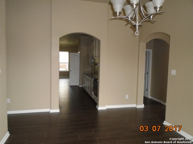 221 Krieg Dr, Boerne, TX 78006