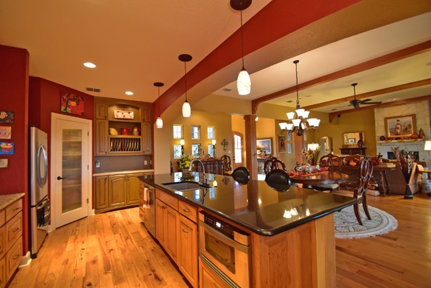 941 Kendall Jackson, Comfort, TX 78013