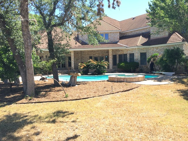 608 North Creek Rd, Comfort, TX 78013