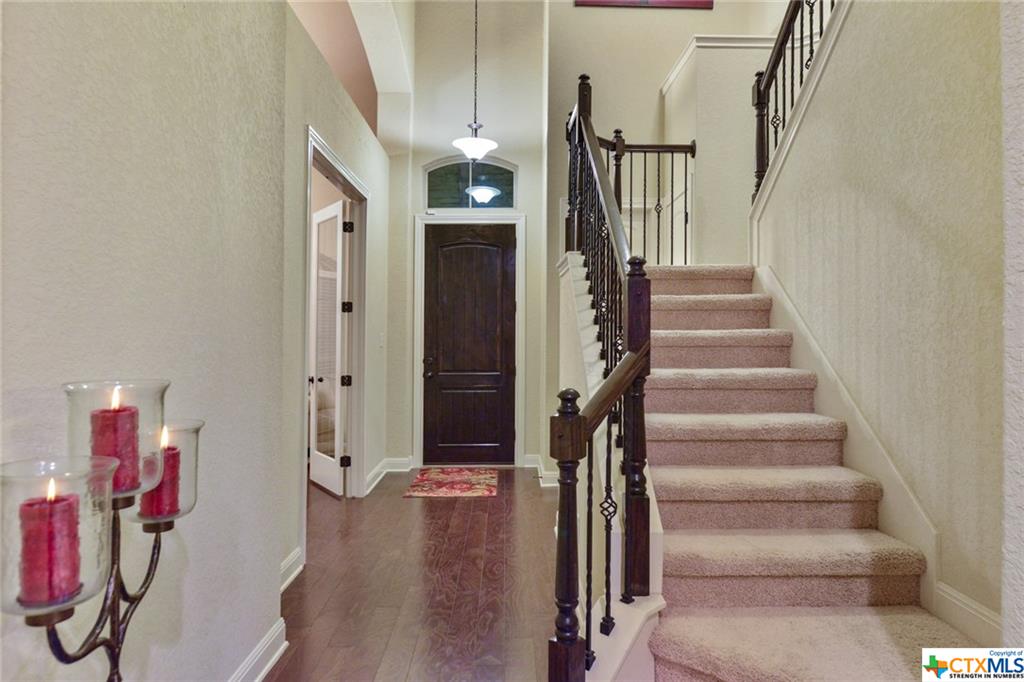 8202 Hyacinth, Boerne, TX 78015