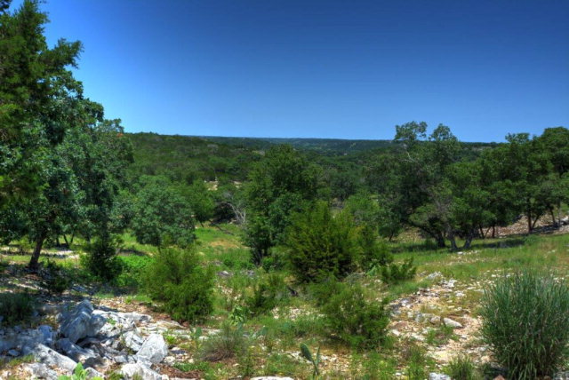 546 Cypress Estates Pkwy W, Ingram, TX 78025