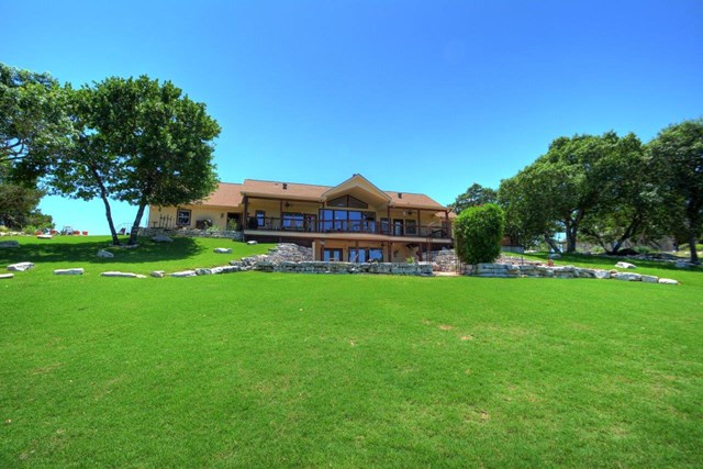 546 Cypress Estates Parkway, Ingram, TX 78025