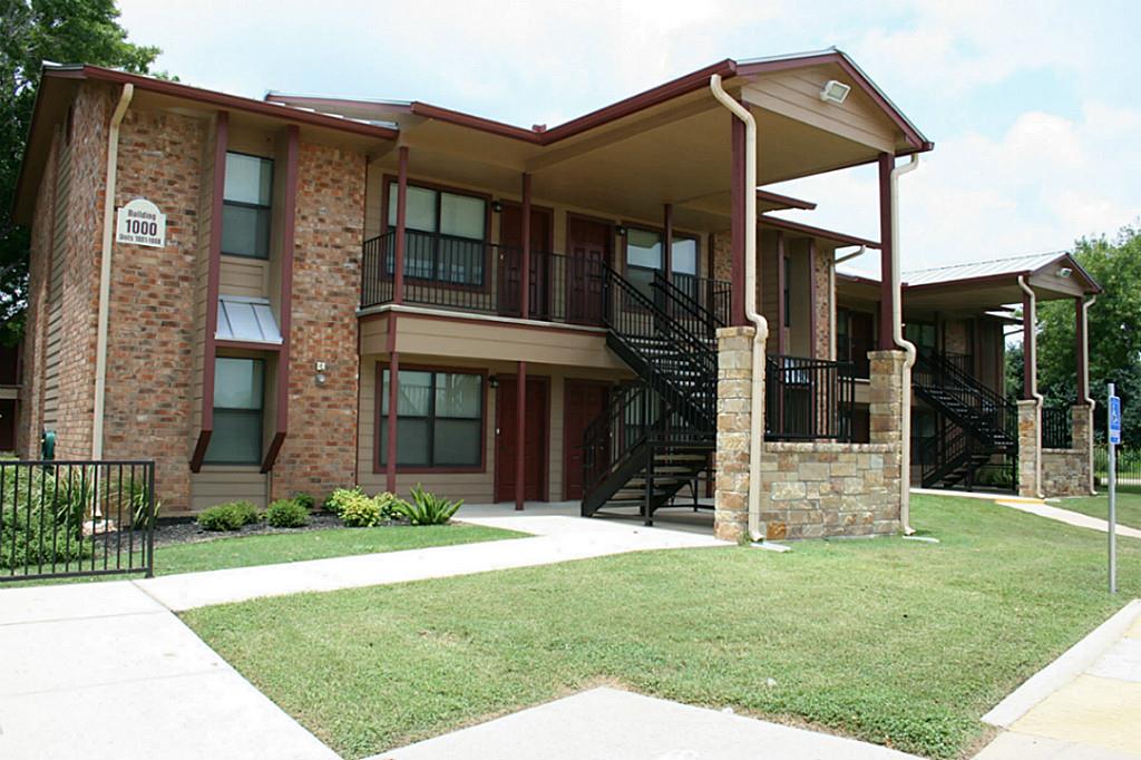 2701 Zanderson, Jourdanton, TX 78026
